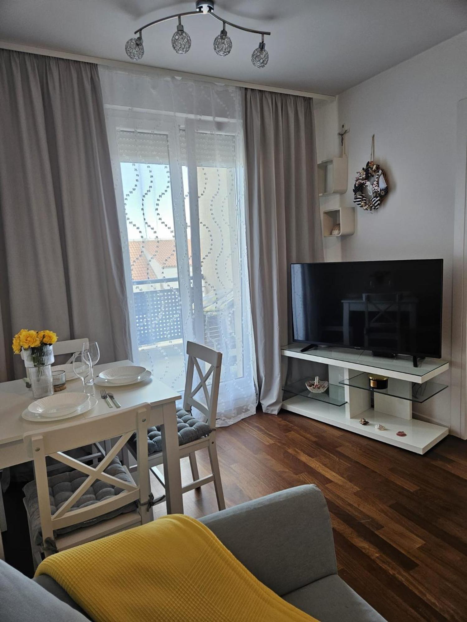 Bracera With Free Parking * Split